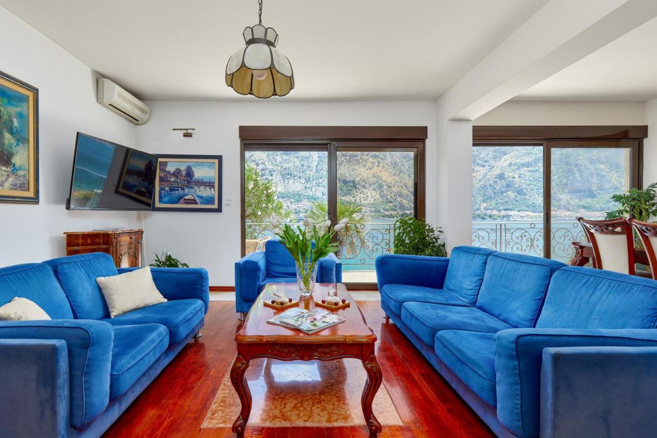 Apartment Aura With Sea View Котор Экстерьер фото